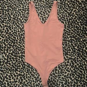 Abercrombie mauve colored bodysuit L